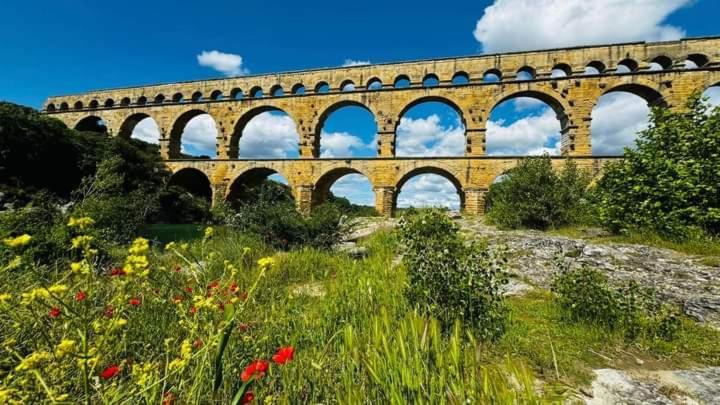 Location Gite En Provence Бокер Екстер'єр фото
